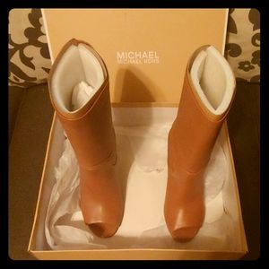 🍁🍂Michael Kors boots🍂🍁